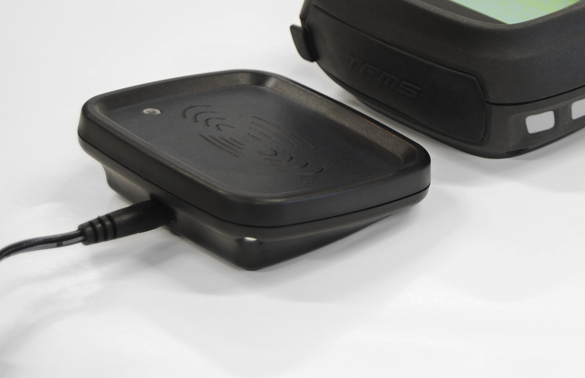 Inductive Charging Pad w/ Power Supply Inductive Charging Pad w/ Power Supply